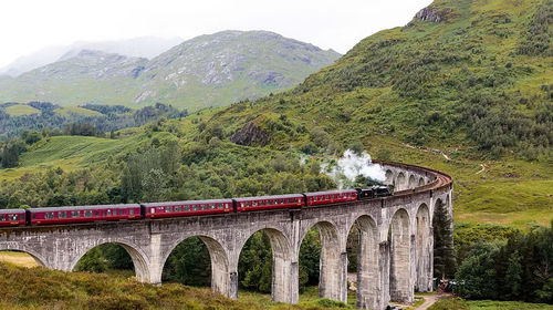 英国jacobite蒸汽火车 苏格兰高地 格伦菲南高架桥 马莱