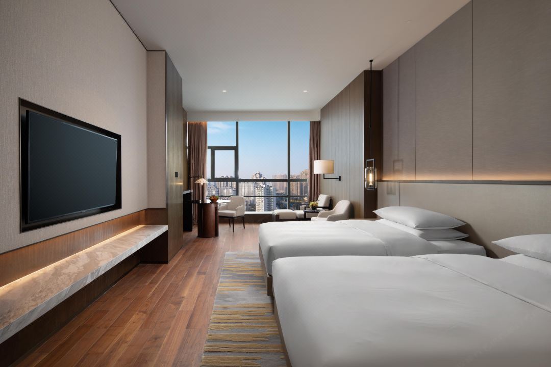 常州开元名都大酒店2天1晚住宿套餐(含恐龙园2日无限次成人大门票2张