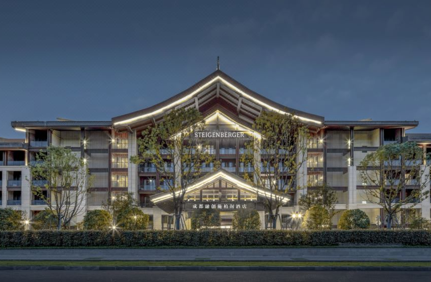 【融创臻享】成都融创堇悦/施柏阁酒店(含双早) 融创乐园双人门票/热