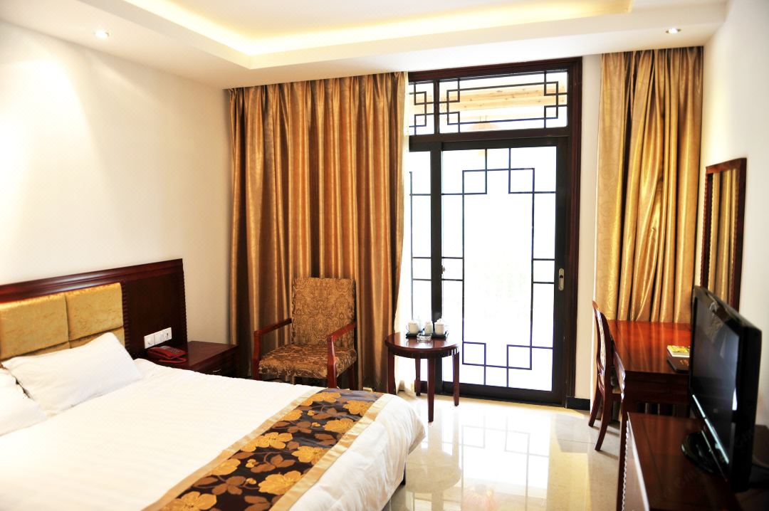 贵州贵阳南江大峡谷度假酒店1晚住宿双人南江大峡谷门票