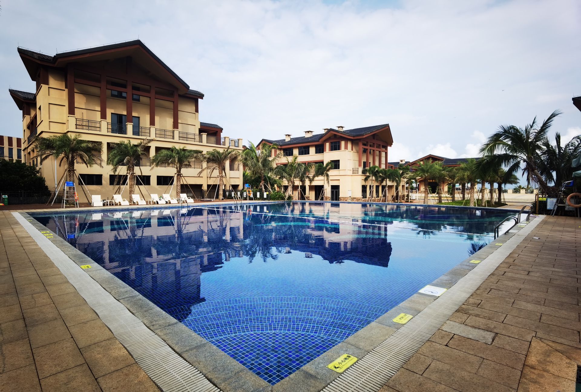 北海涠洲岛旅发海景大酒店2天1晚/3天2晚套餐(含2人涠洲岛门票 上岛