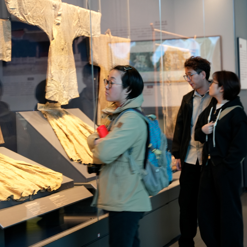 红黔说夜郎古国镇馆之宝贵州省博物馆半日游3小时超长讲解12人精致团