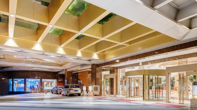 常州富都voco酒店1晚住宿(含早餐 双人两日无限恐龙园门票),马蜂窝