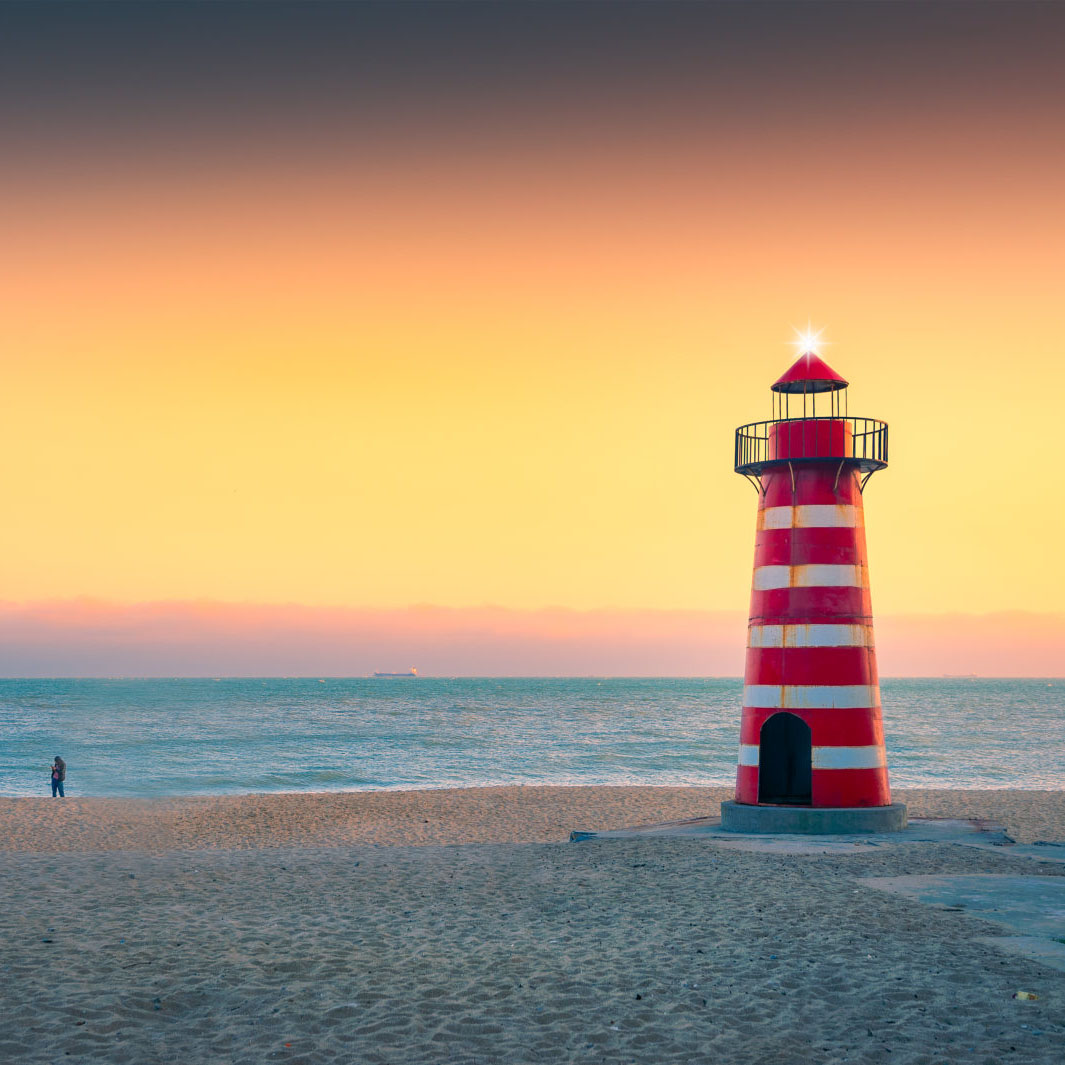 广东汕头南澳岛南澳大桥网红灯塔自然之门环岛8人内一日游