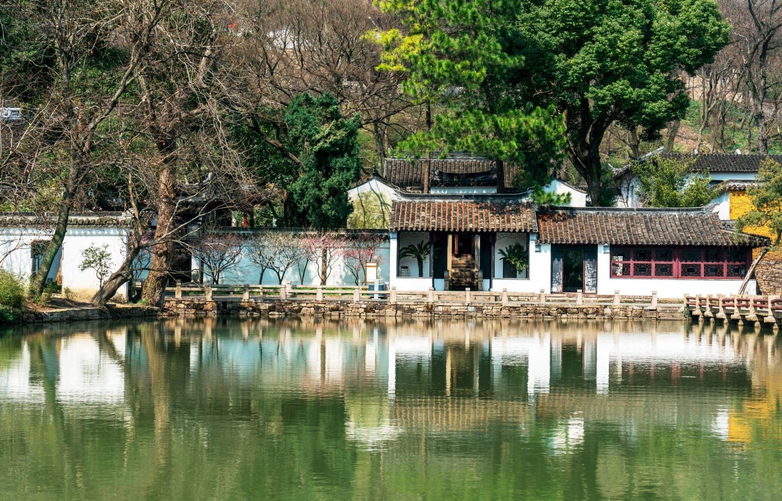 苏州天平山景区门票天平红枫甲天下红枫奇石清泉三绝北宋范仲淹故居