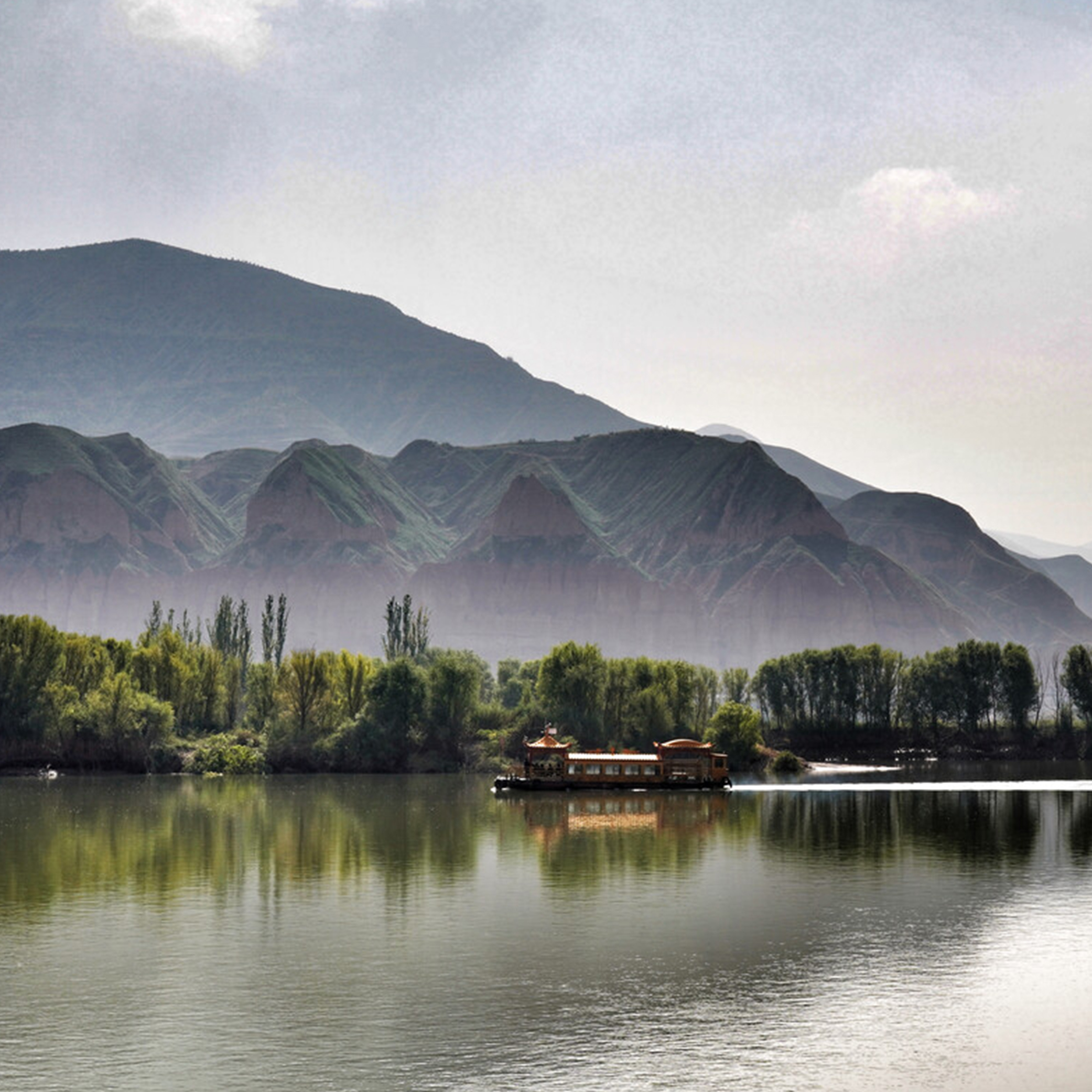 兰州陆游世界文化遗产刘家峡 炳灵寺石窟 太极岛 罗家洞寺一日游,马