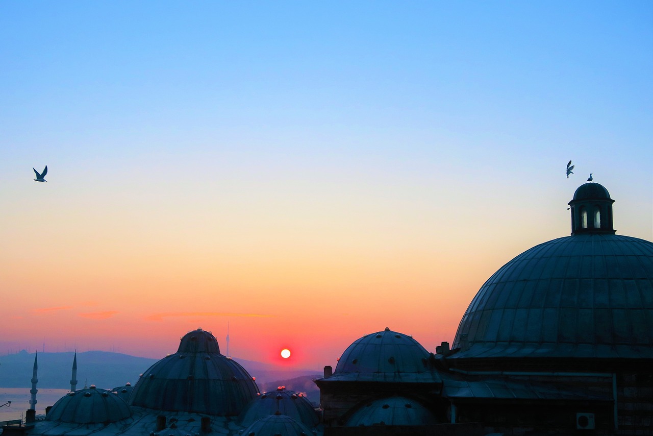 圣索菲亚大教堂卡帕多西亚 棉花堡温泉 梅夫拉那博物馆 大巴扎博斯