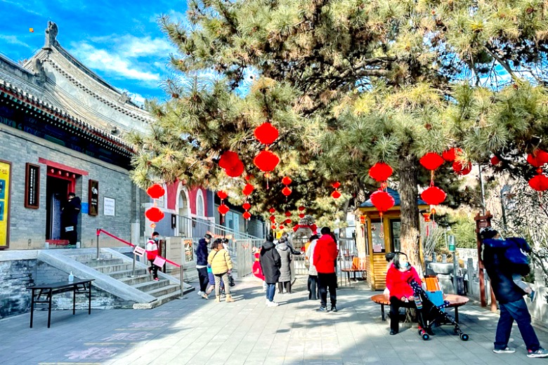 京郊房山云居寺一日游北京敦煌探秘香烟缭绕云居三绝揭秘山顶洞人生活