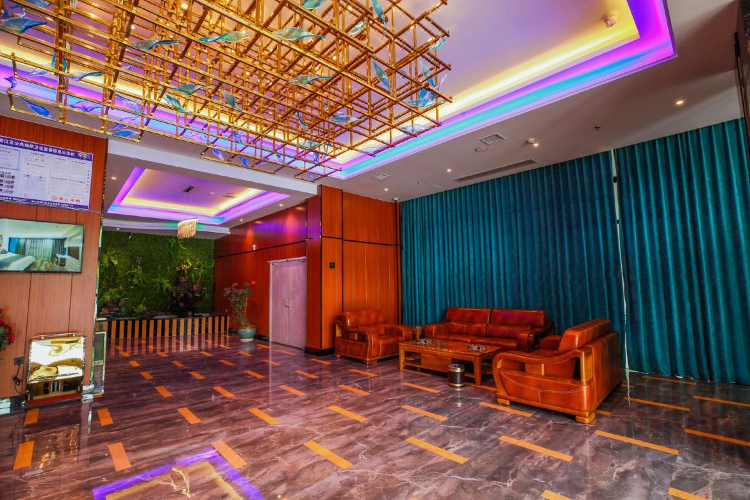 贵州铜仁爱丁堡酒店1晚 青岩古镇门票成人票,马蜂窝自由行 - 马蜂窝