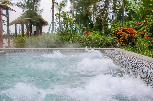 茂名浪漫海岸喜来登度假酒店1间1晚(早餐 无限次望海温泉 无边际泳池