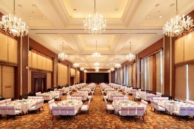 佛山顺德哥顿酒店1间1晚早餐可选美食晚餐欢乐海岸套票打卡网红文塔