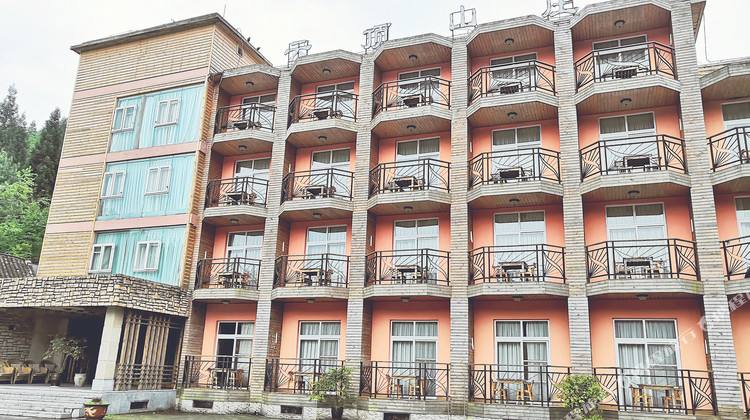 武陵山国家森林公园2天1晚入住云顶山庄