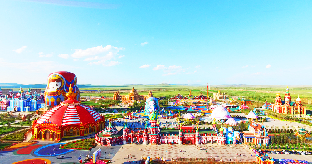 黑山头 满洲里(套娃大马戏 草原骑马 网红小火车 滑草 亲子游访牧户