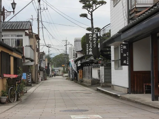 人吉温泉 清流山水花鲇里旅馆入浴 会席料理飨宴 国宝青井阿苏神社 巴士一日游 马蜂窝自由行 马蜂窝自由行