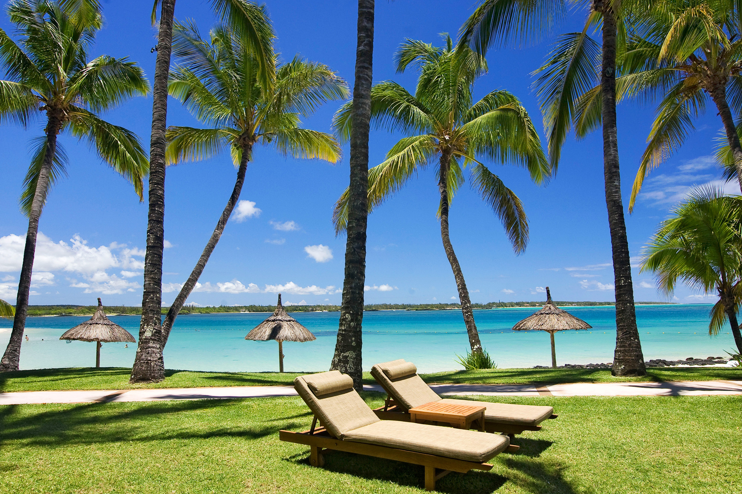 斐济castaway放逐岛一日游每天只接20名游客的高端岛绝美白沙滩精美