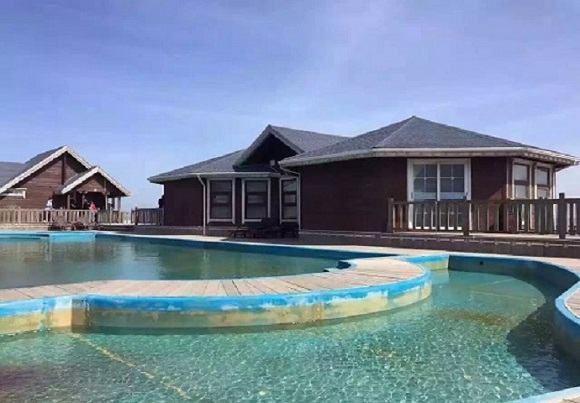 唐山乐亭金沙岛温泉假日酒店住宿一晚(这里有广阔的沙滩,光着脚丫踩在