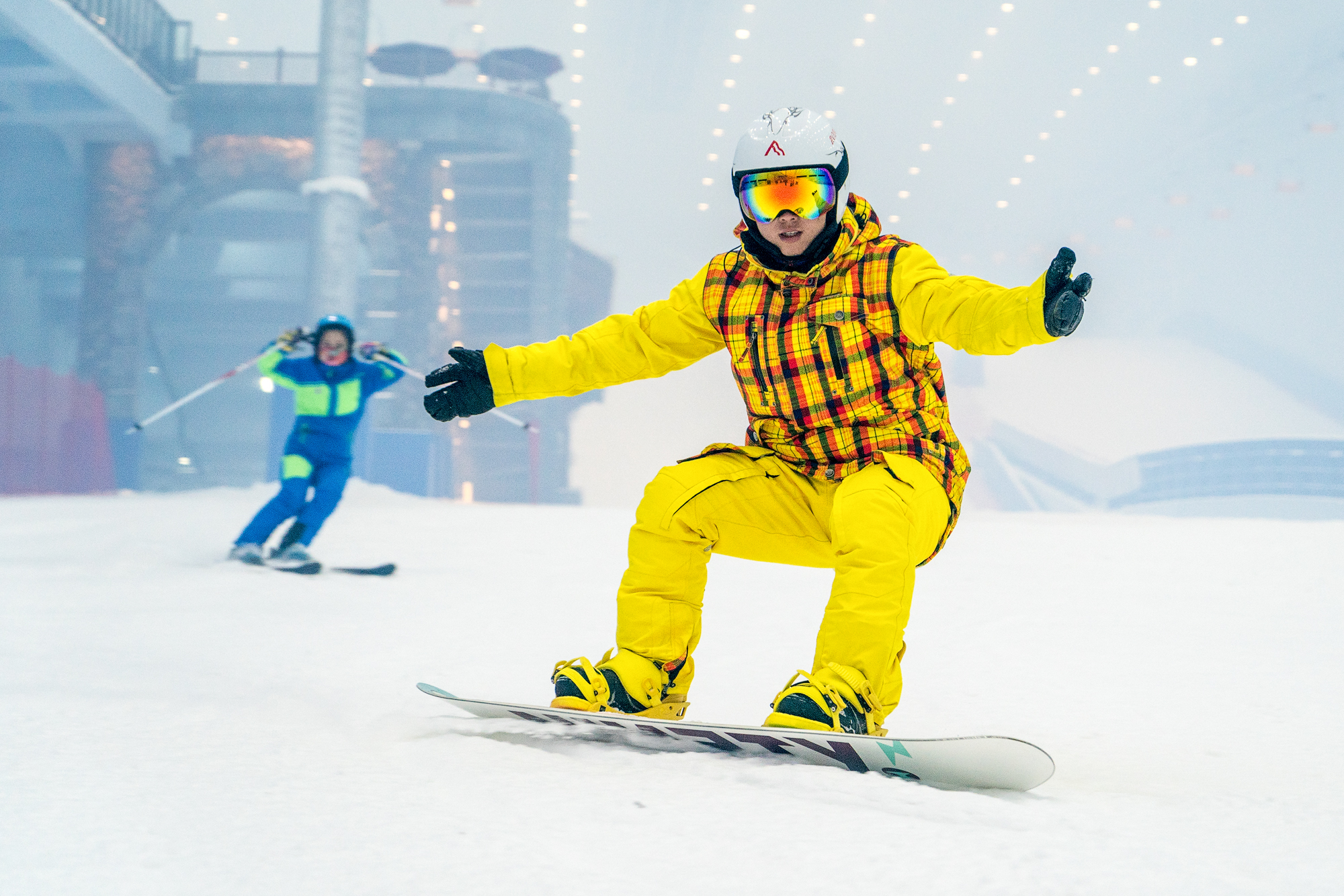 哈尔滨万达娱雪乐园滑雪门票包含雪服雪鞋头盔雪板雪圈寄存柜