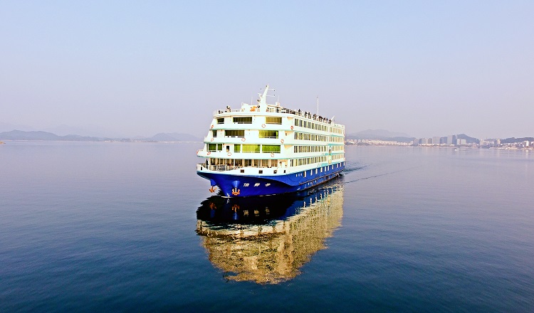 官方直营 千岛湖伯爵号豪华游轮 5层奢华游轮 免费体验5楼阳光甲板 含