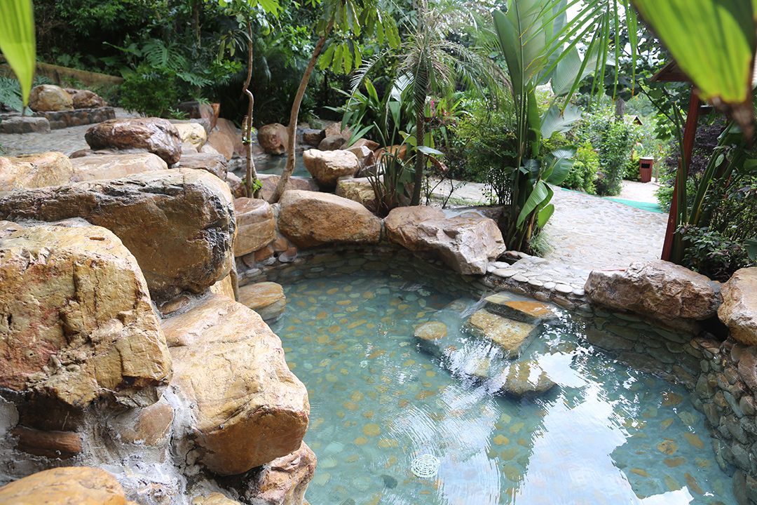 惠州龙门南昆山云顶温泉度假村2天1晚自驾游无限浸泡温泉水上乐园享南