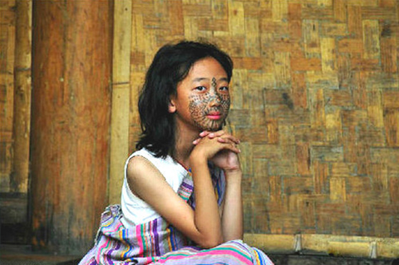 探秘怒江 独龙江大峡谷 世外桃源丙中洛 与世隔绝的纹面女8日深度游