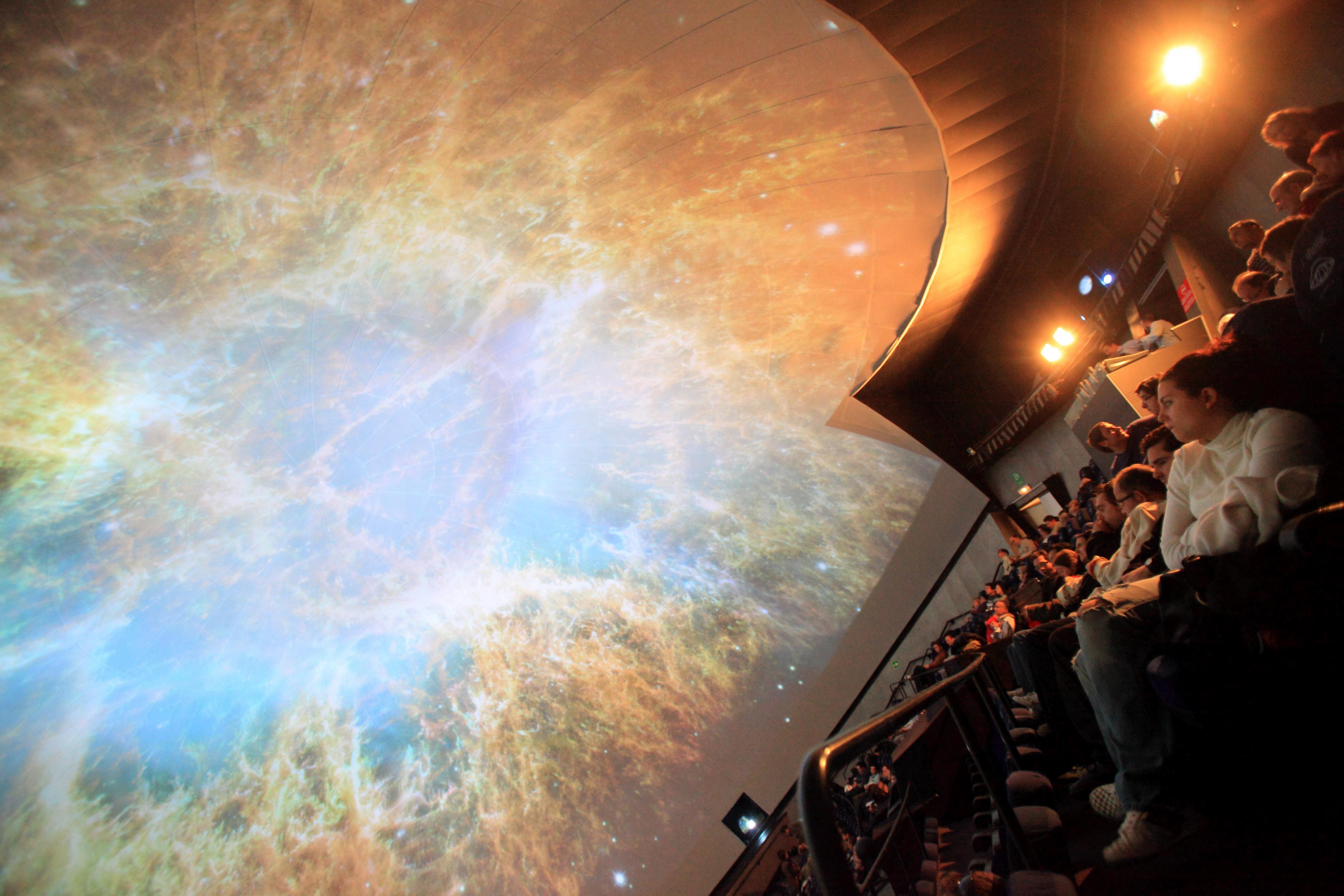 西班牙瓦伦西亚hemisfèric天文馆门票