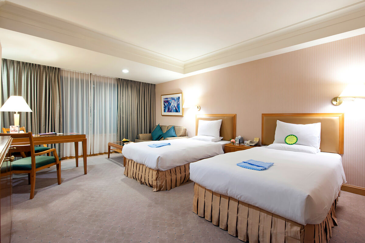 酒店含自助早餐酒店接驳车精致大床房精致双人房台湾最高五星级酒店