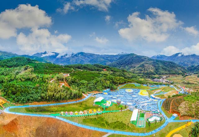 福州出发闽清瓷天下海丝精灵谷狂欢汽车纯玩一日游