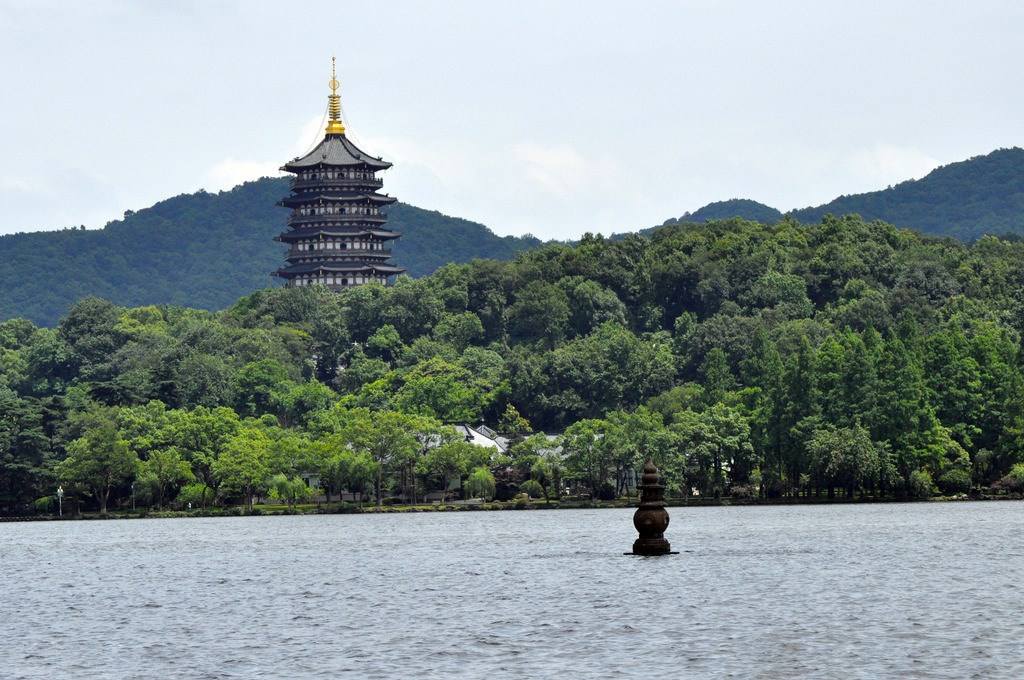 情定西湖西溪湿地西泠印社一日游小包团深度游全程定制畅想白娘子故事