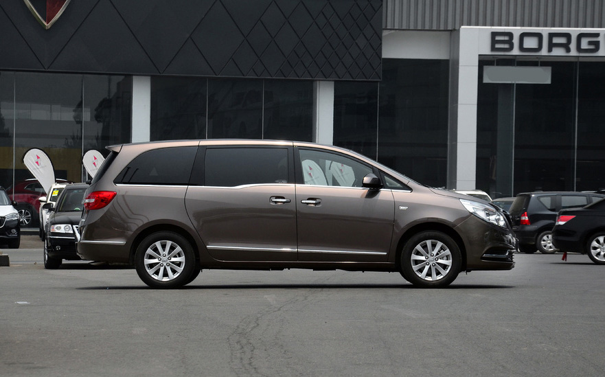 上海市区酒店至虹桥机场专车送机7座gl8商务车专车接送绝不拼车