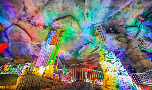 泰安宝泰隆泰山地下大裂谷门票