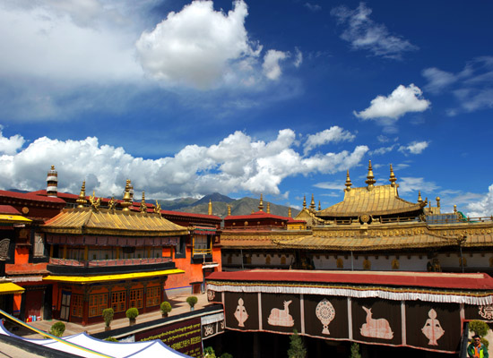 重庆直飞西藏拉萨布拉达宫大昭寺4天3晚自由行拉萨机场往返接送赠送