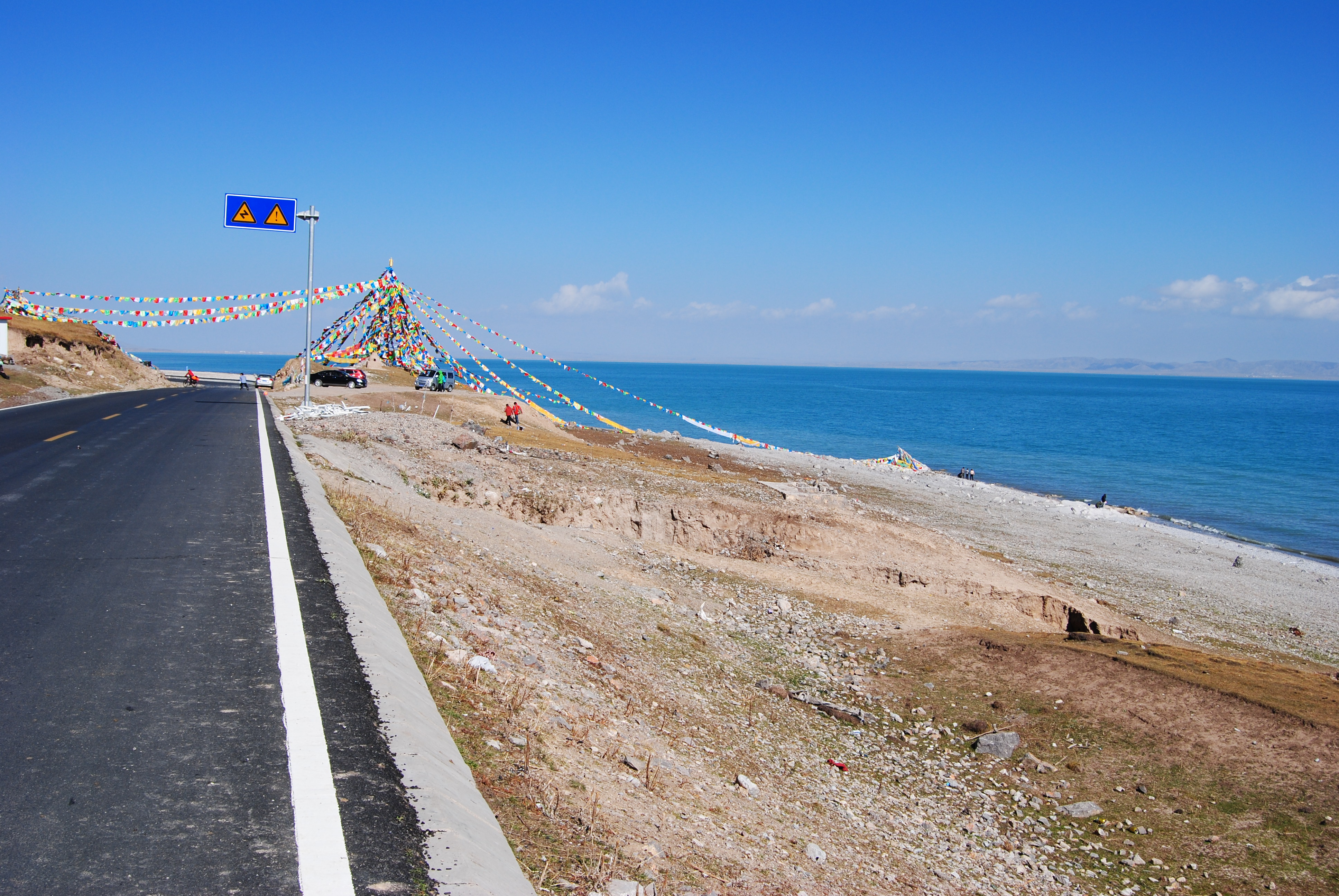体验即将消失的冰川7日游青海湖八一冰川七彩丹霞敦煌独立包车