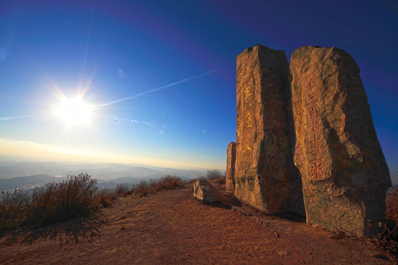 岗山国家森林公园,为国家自然保护区,位于辽宁省抚顺市新宾