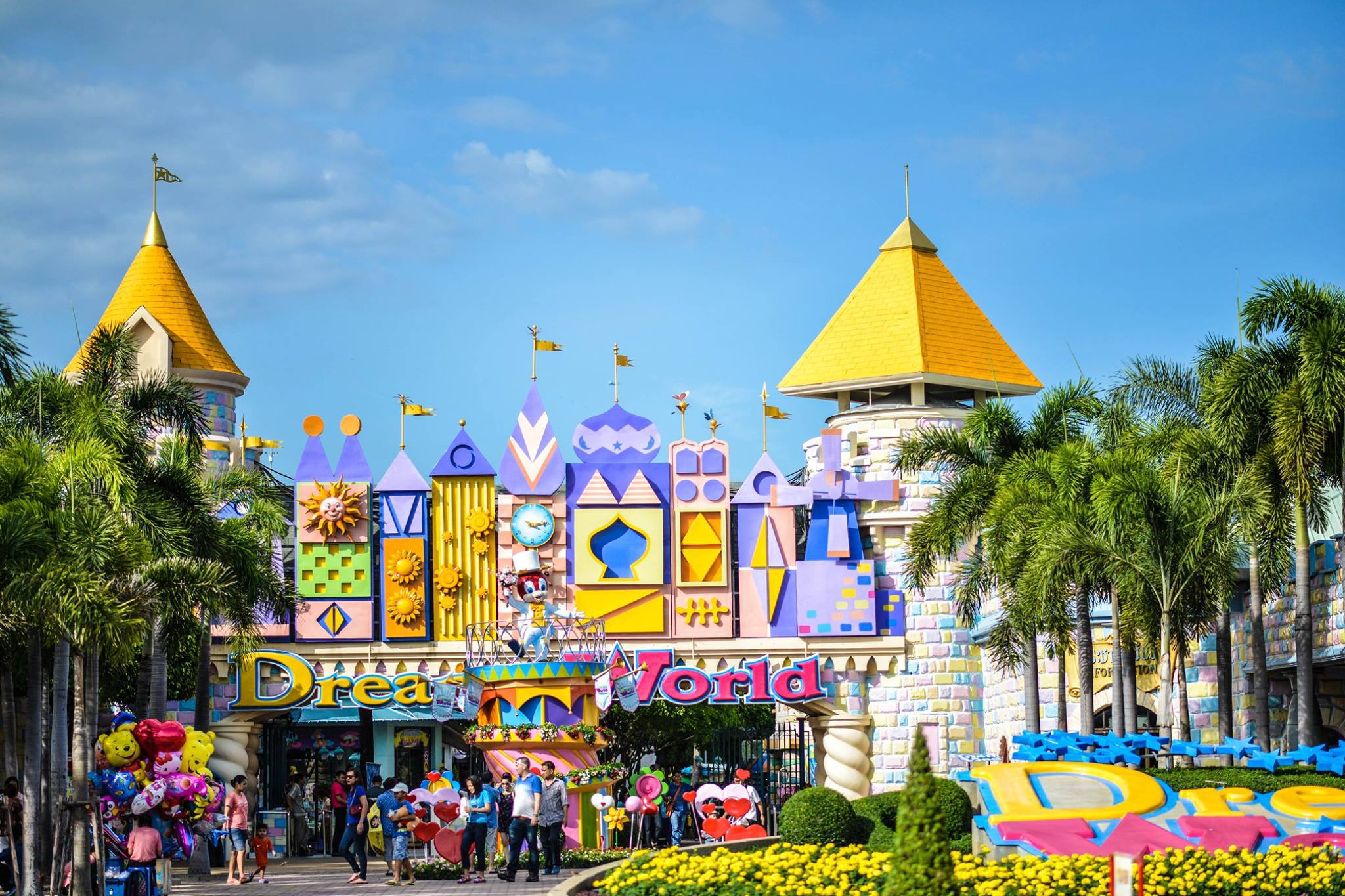 曼谷梦幻世界dreamworld泰国迪士尼穿越童年时代系列四大主题游乐园