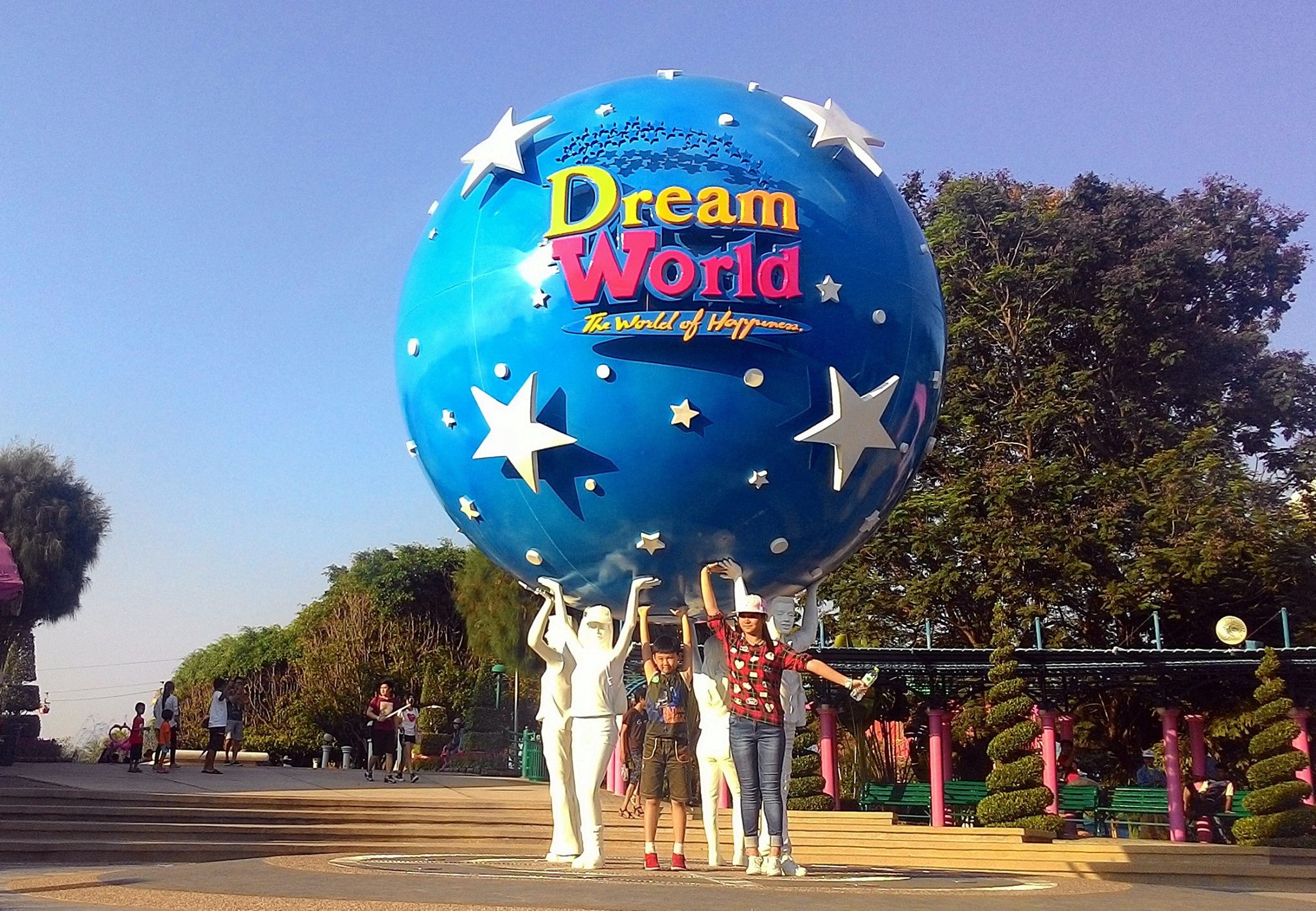 曼谷梦幻世界dreamworld泰国迪士尼穿越童年时代系列四大主题游乐园
