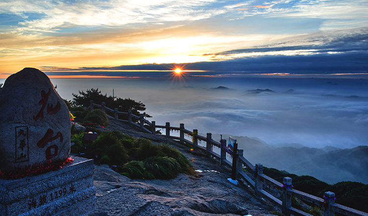 安徽九华山优质导游服务专属导游服务免费定制行程经典景点全讲解山上