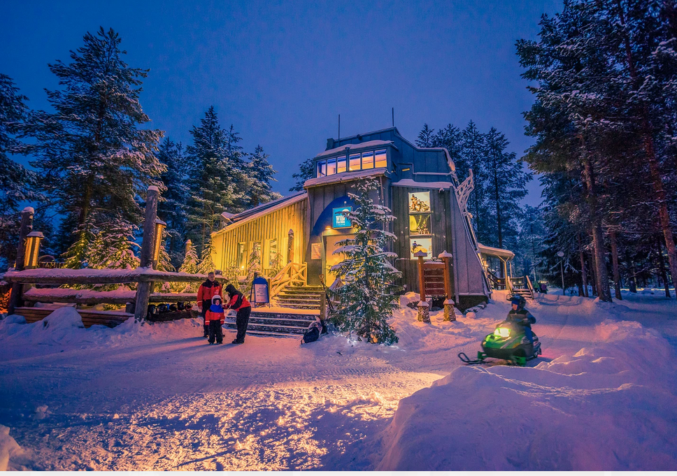 广州出发芬兰9天6晚北极光之旅追逐神奇北极光探访圣诞老人村神秘极地