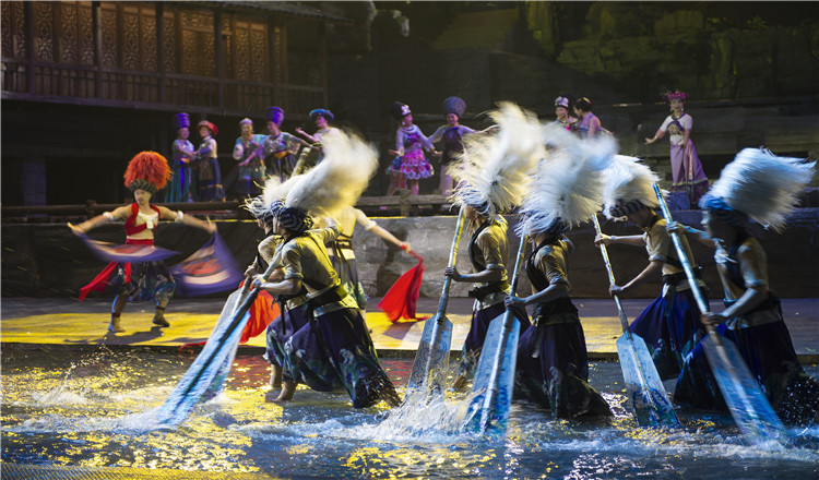 凤凰古城八景夜游沱江边城a区演出门票优选前排好座位