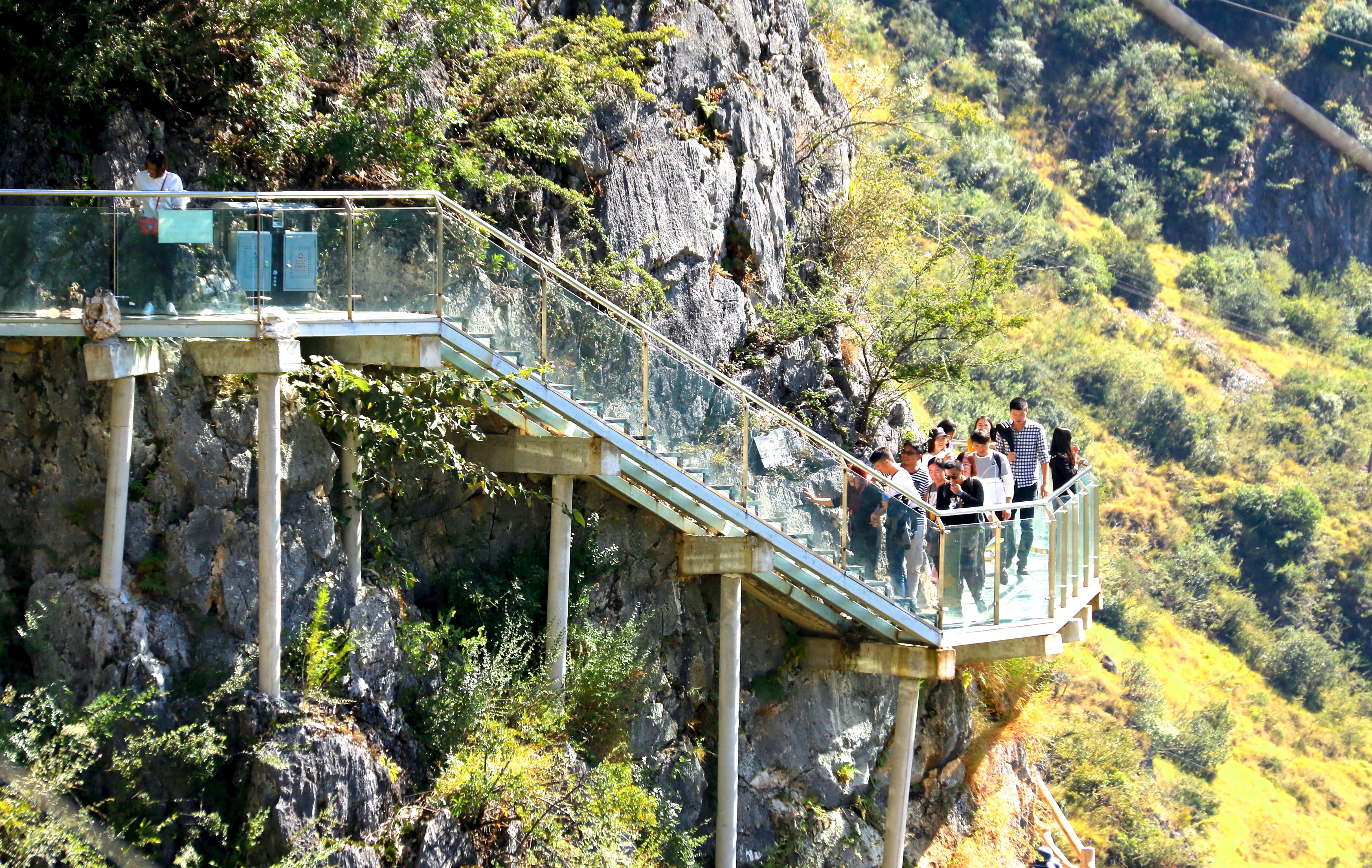 丽江观音峡景区套票景区门票游船旱滑道滑道车玻璃栈道vip专线车接送