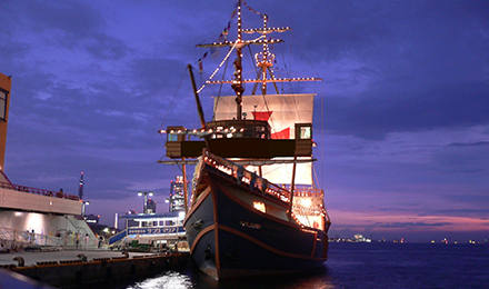 大阪 帆船型观光船圣玛丽亚号 欣赏大阪湾的壮观景色,马蜂窝自由行 - 