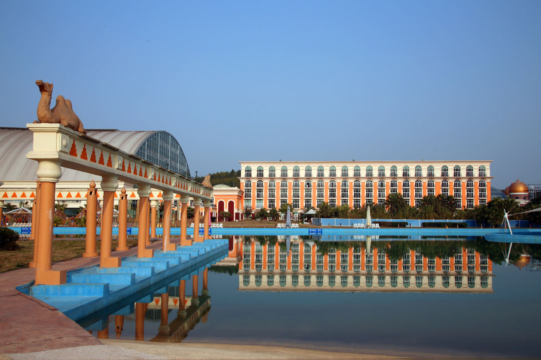 四川死海太阳城度假酒店住宿一晚含双早死海景区门票2张