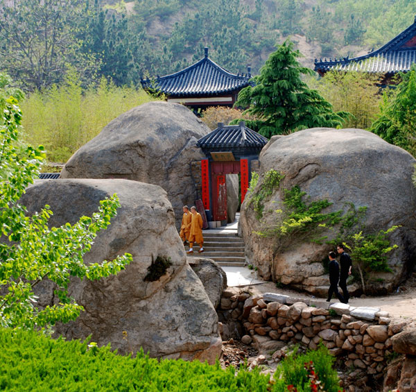 青岛大珠山风景区门票国家4a级景区赏漫山遍野杜鹃花海需提前1天购票