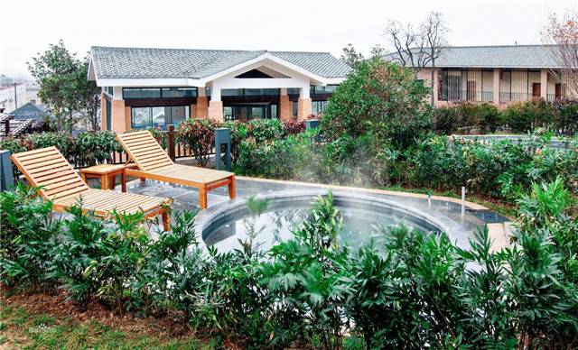 宝鸡太白山御龙湾温泉酒店标间住宿1晚双人早餐御龙湾双人温泉