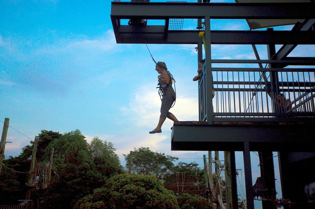 新加坡megazip飞龙探险乐园门票含高空飞索蹦极攀岩