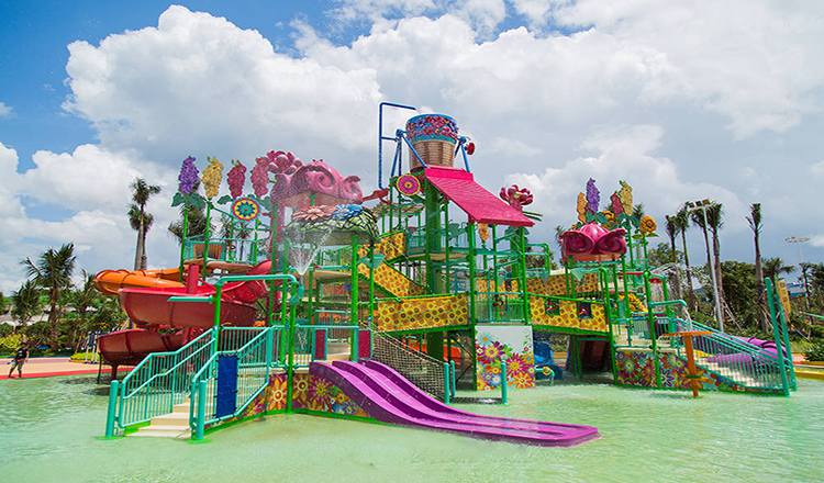 地标景点一对一贴心服务清凉一夏产品介绍景点简介西双版纳融创乐园