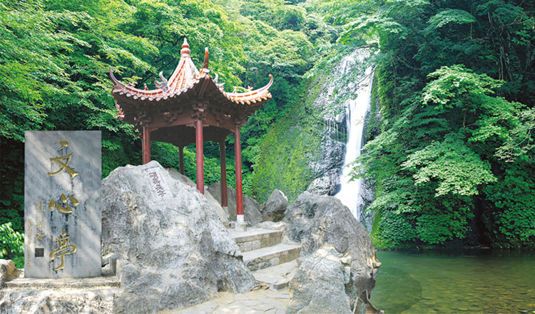 山东日照浮来山风景区