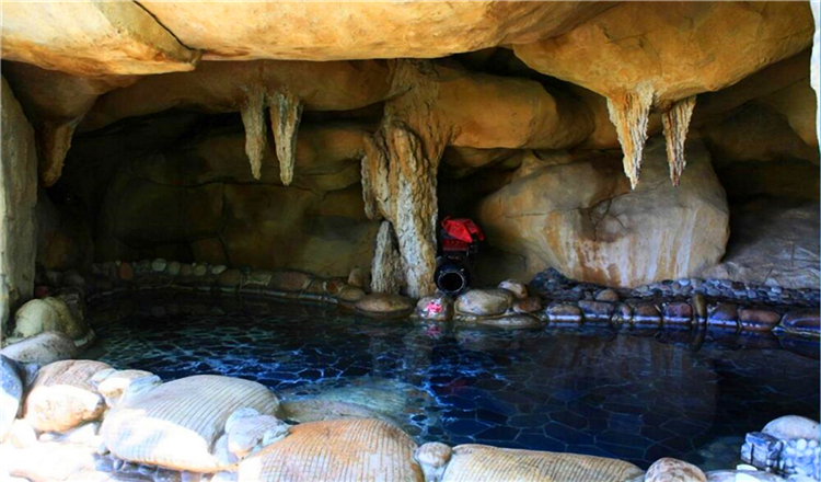河北石家庄白鹿温泉加勒比水上乐园