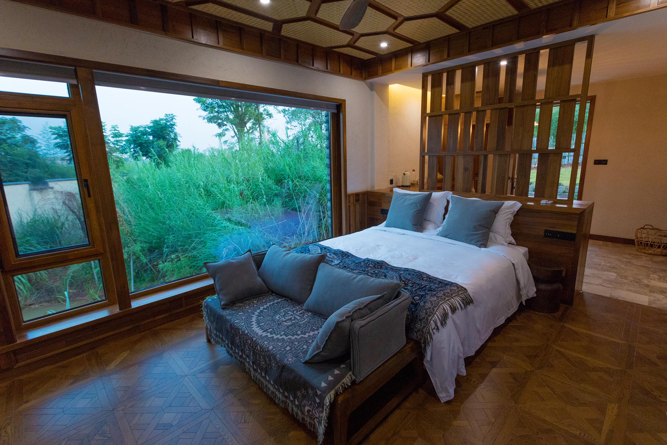 安吉帘青乡村酒店鬼才设计师的治愈系民宿