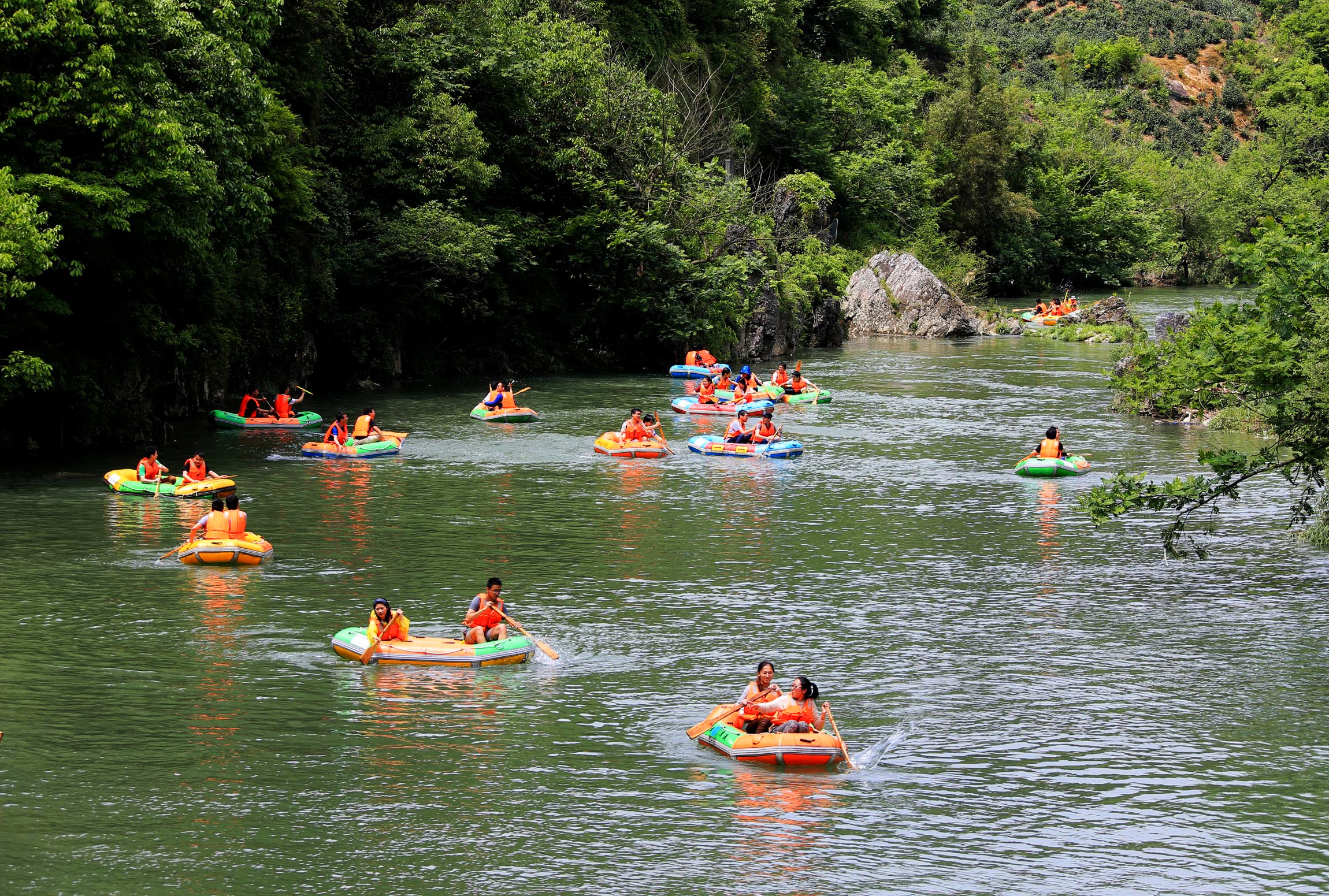 安徽黄山市桃花源漂流门票