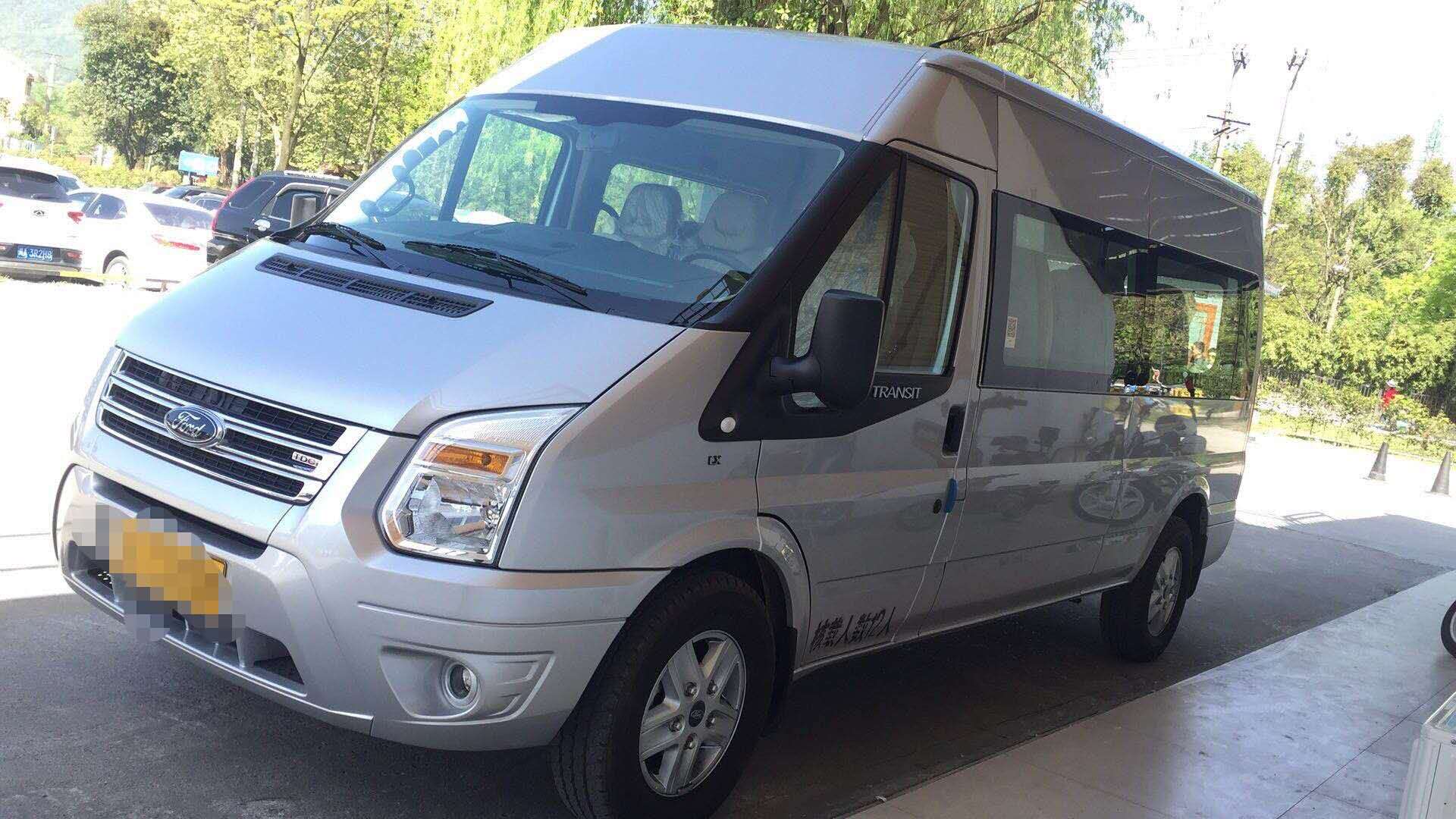 成都租车/福特商务12座